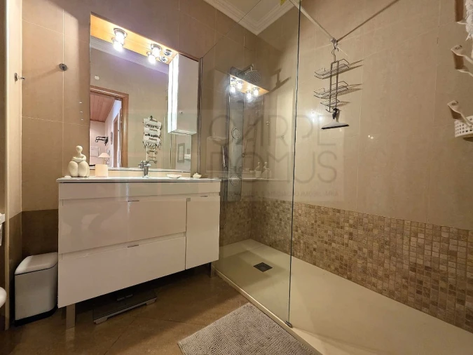 Apartamento T1 para Arrendamento em Tavira (Santa Maria e Santiago) Foto 15