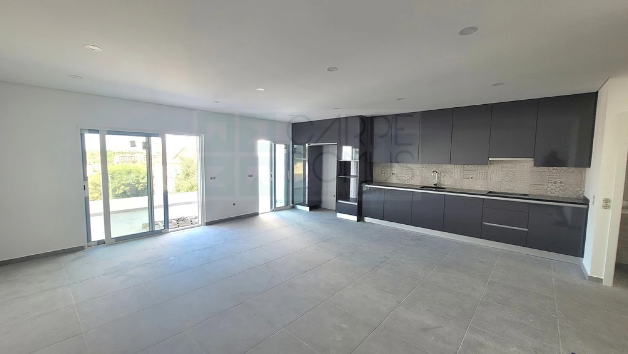 Moradia T3 para Venda em Tavira (Santa Maria e Santiago) Foto 4