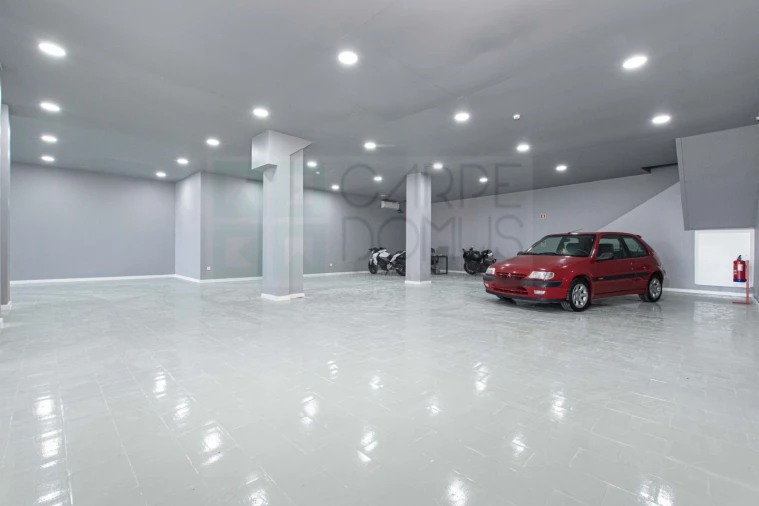 Garagem para Venda em Alverca do Ribatejo e Sobralinho Foto 6