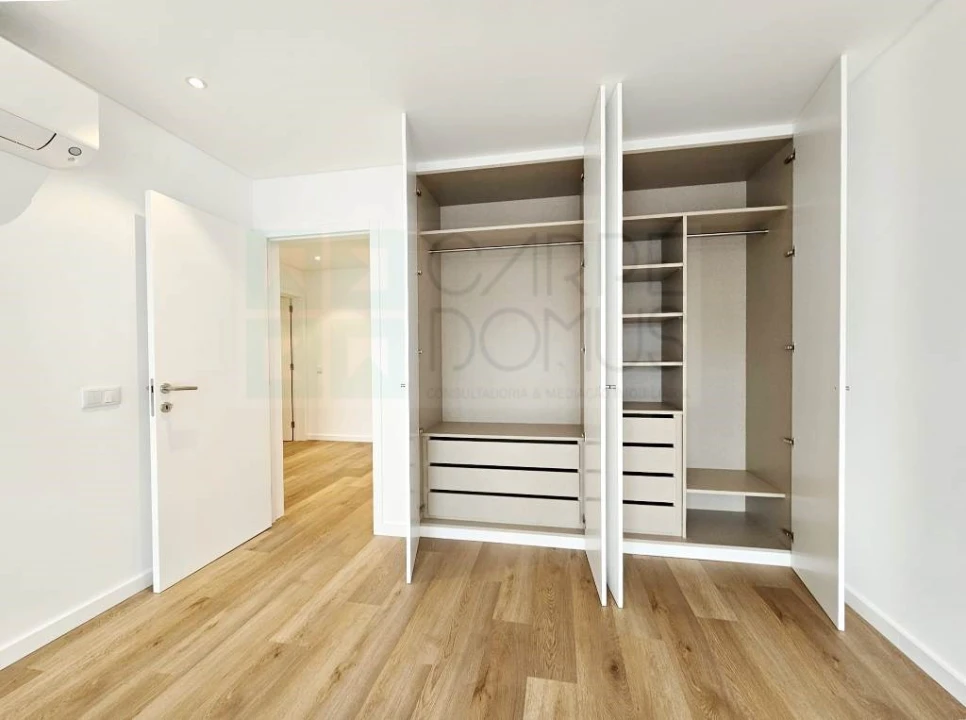 Apartamento T3 para Venda em Alcabideche Foto 39