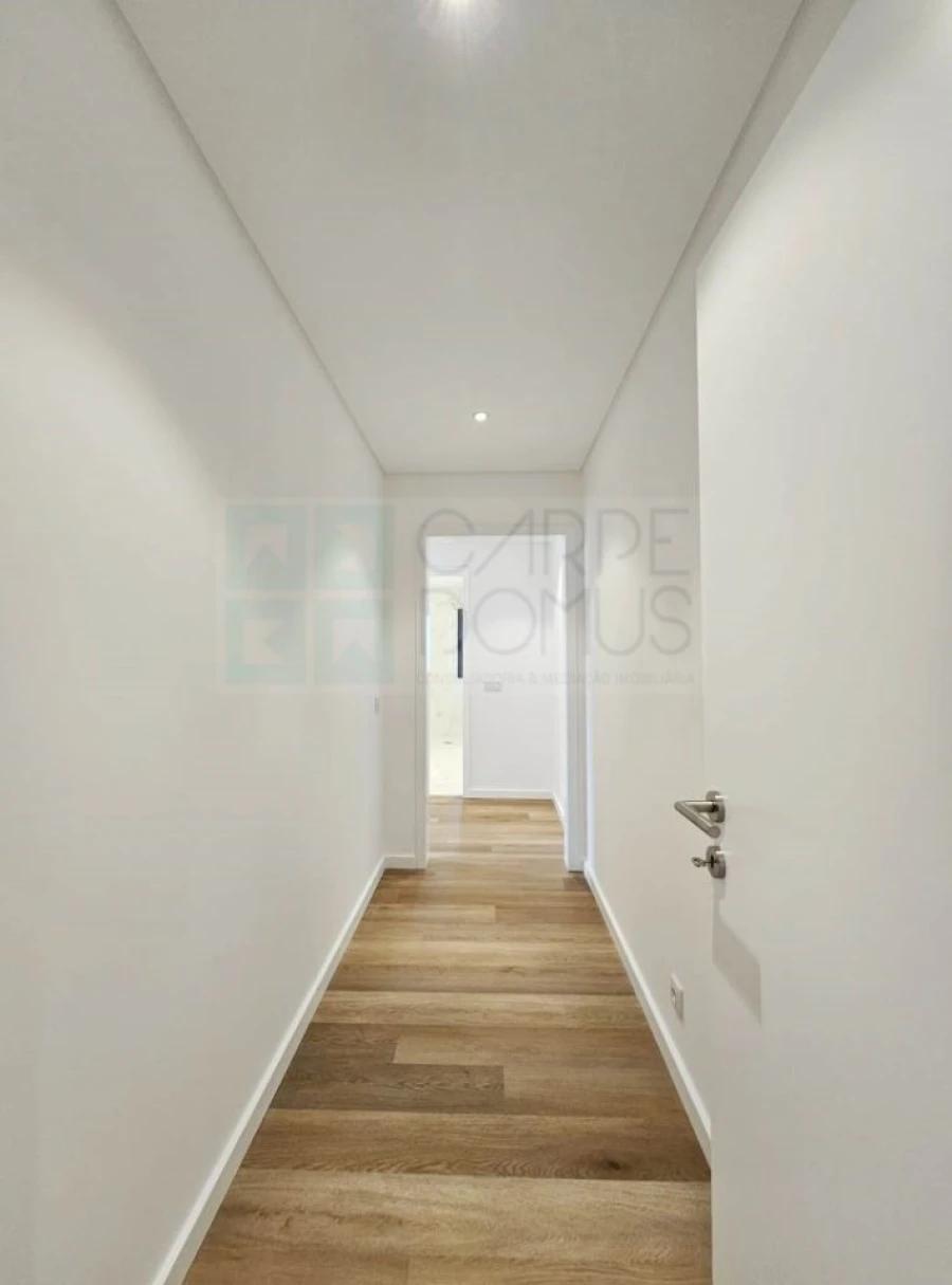 Apartamento T3 para Venda em Alcabideche Foto 50