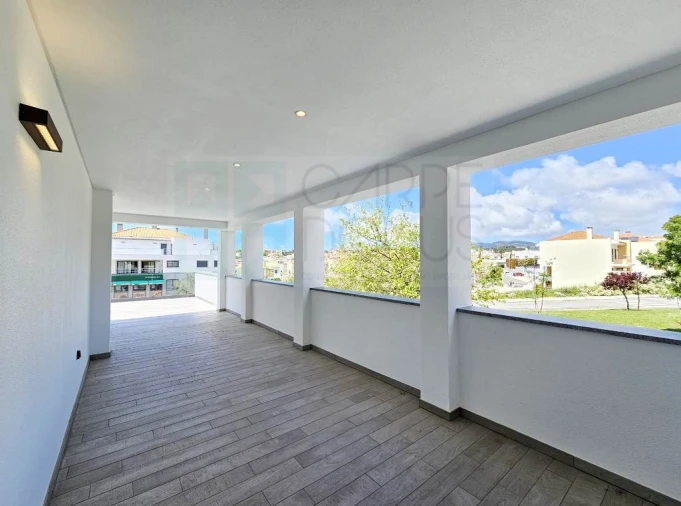 Apartamento T3 para Venda em Alcabideche Foto 23