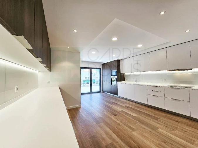 Apartamento T3 para Venda em Alcabideche Foto 28