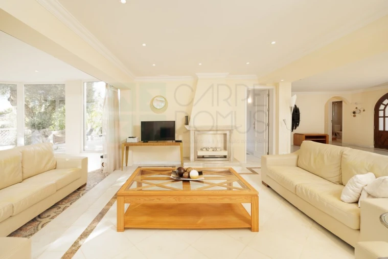 Moradia T4 para Venda em Almancil Foto 31