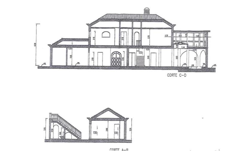 Moradia T4 para Venda em Almancil Planta 1