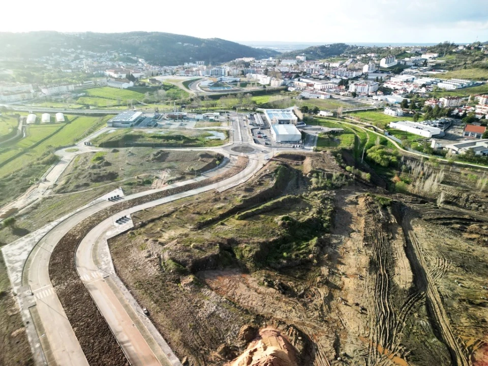 Apartamento T2 para Venda em Evora de Alcobaça Foto 29