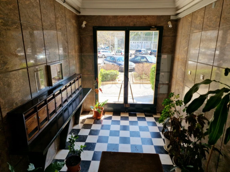 Apartamento T3 para Venda em Pontinha e Famões Foto 33