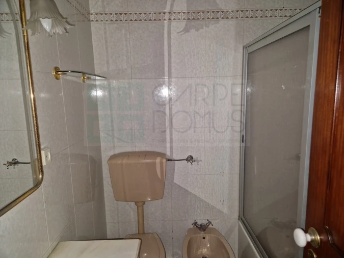 Apartamento T3 para Venda em Pontinha e Famões Foto 16