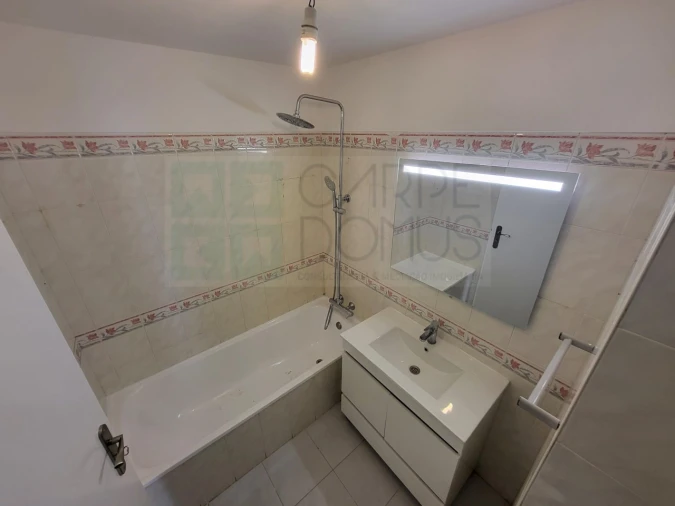 Apartamento T2 para Venda em Algueirão-Mem Martins Foto 16