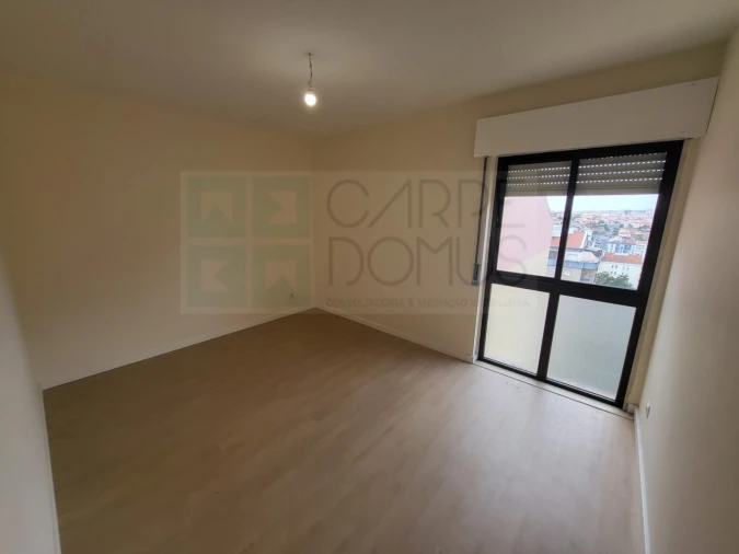 Apartamento T2 para Venda em Algueirão-Mem Martins Foto 24