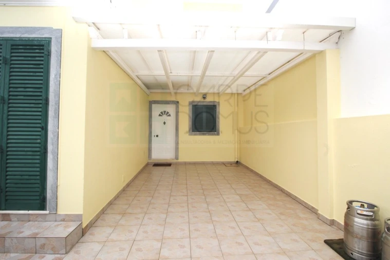 Moradia T4 para Venda em Vila Nova de Cacela Foto 6