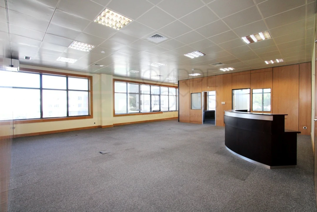 Escritório para Venda em Santa Maria e São Miguel, São Martinho, São Pedro Penaferrim Foto 12