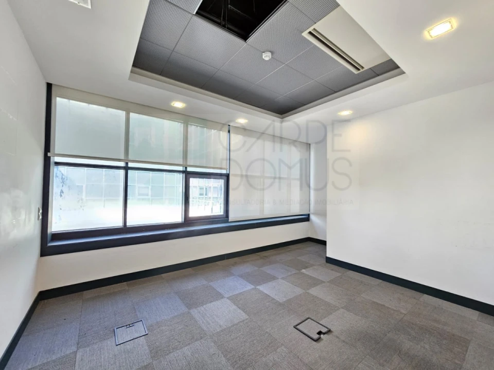 Escritório para Venda em Santa Maria e São Miguel, São Martinho, São Pedro Penaferrim Foto 43