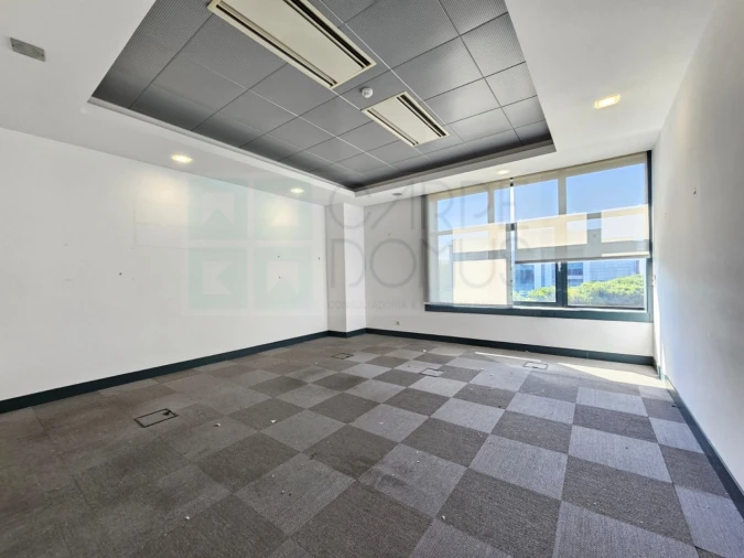 Escritório para Venda em Santa Maria e São Miguel, São Martinho, São Pedro Penaferrim Foto 44