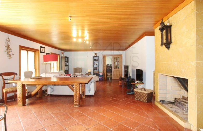 Moradia T4 para Venda em Santo Estêvão Foto 11