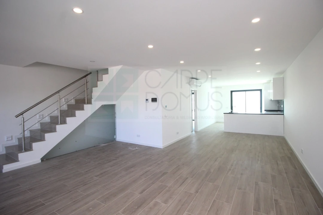 Moradia T4 para Venda em Tavira (Santa Maria e Santiago) Foto 4