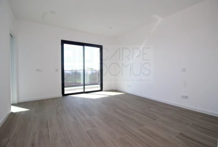 Moradia T4 para Venda em Tavira (Santa Maria e Santiago) Foto 12