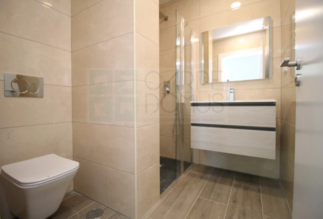 Moradia T4 para Venda em Tavira (Santa Maria e Santiago) Foto 12