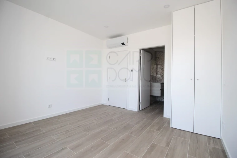 Moradia T4 para Venda em Tavira (Santa Maria e Santiago) Foto 28