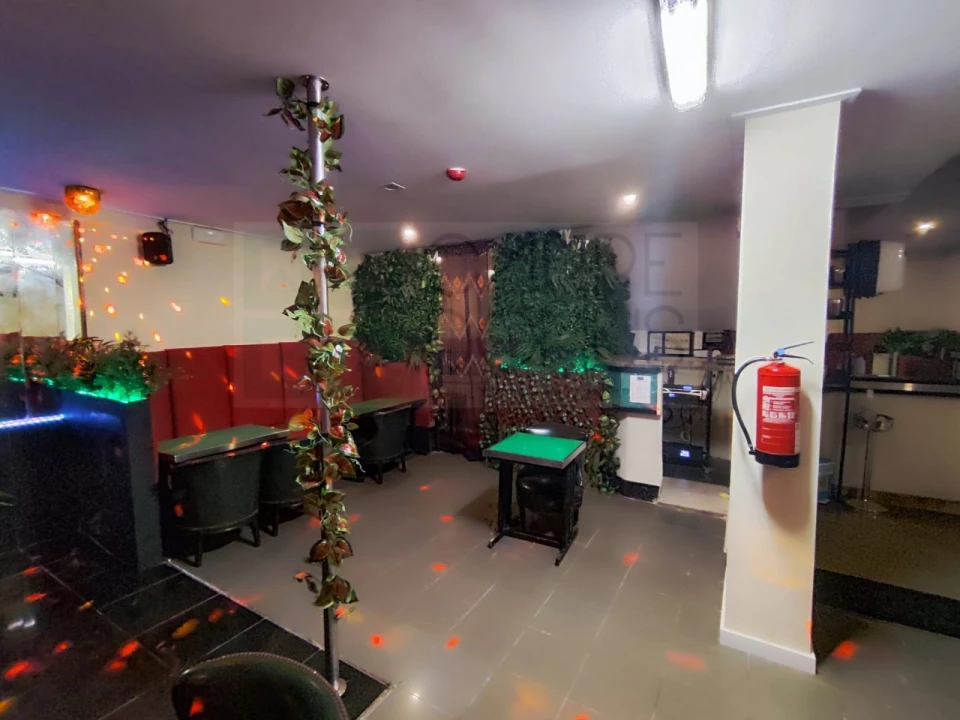 Loja para Venda em Santo António Foto 4