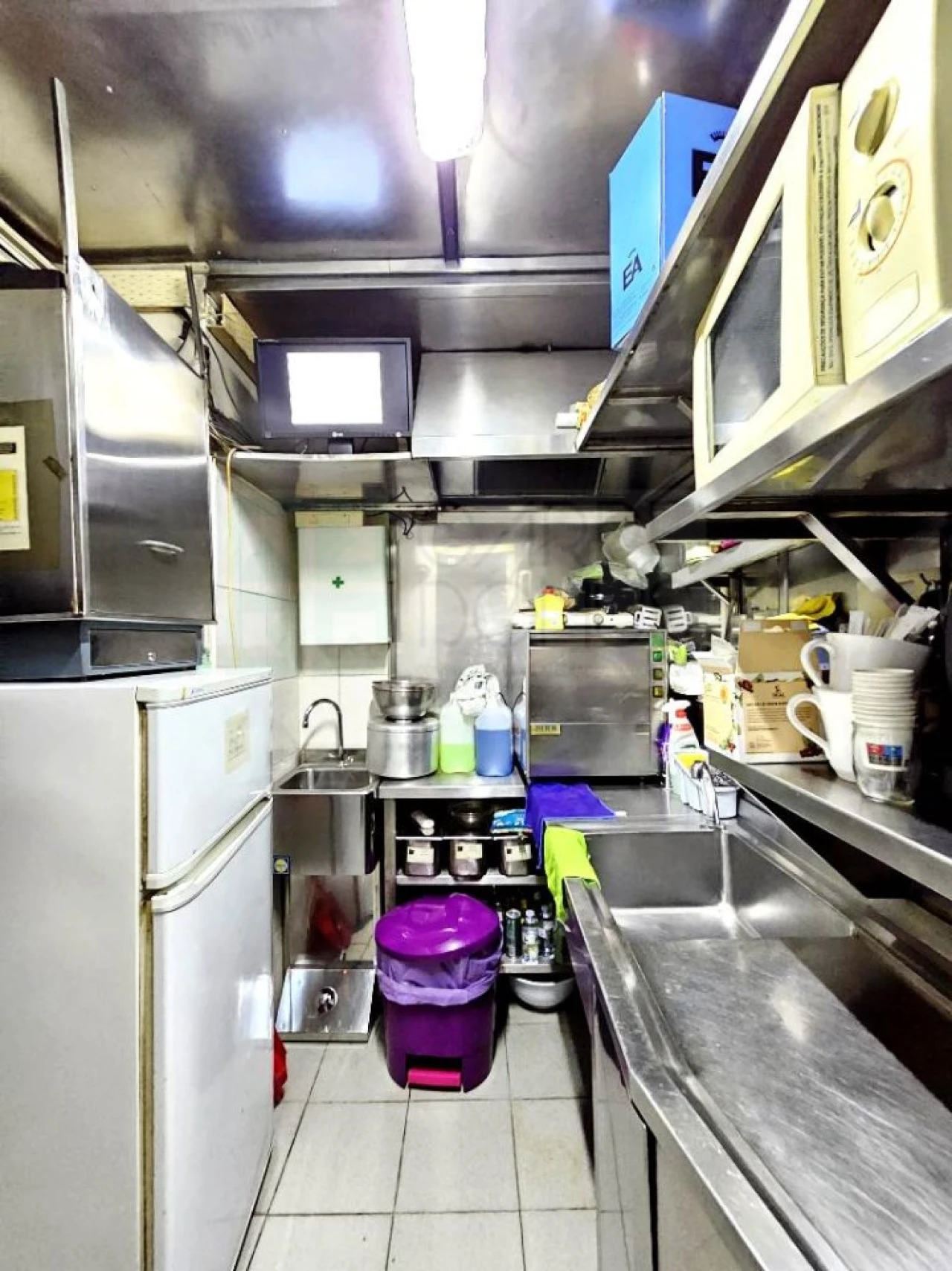 Loja para Venda em Santo António Foto 19