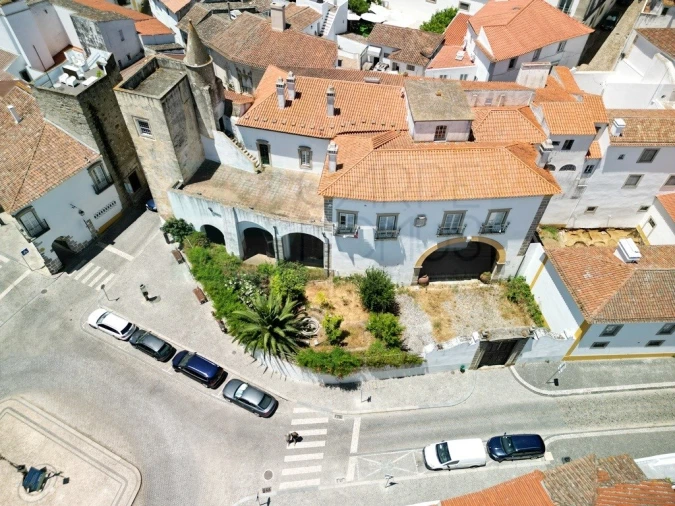 Prédio para Venda em Évora (São Mamede, Sé, São Pedro e Santo Antão) Foto 75