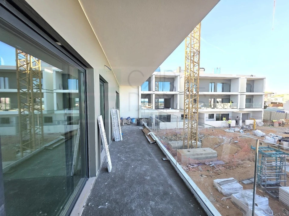 Apartamento T2 para Venda em Moncarapacho e Fuseta Foto 3