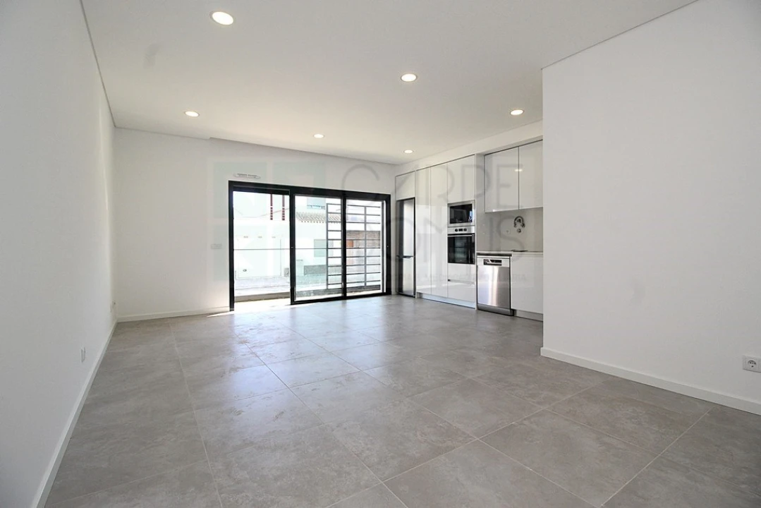 Apartamento T2 para Venda em Conceição e Cabanas de Tavira Foto 3