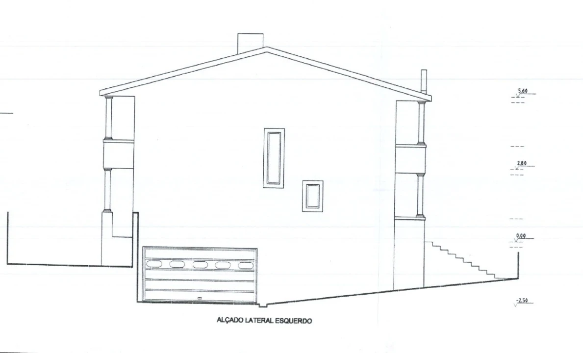 Moradia T4 para Venda em Valado dos Frades Planta 11