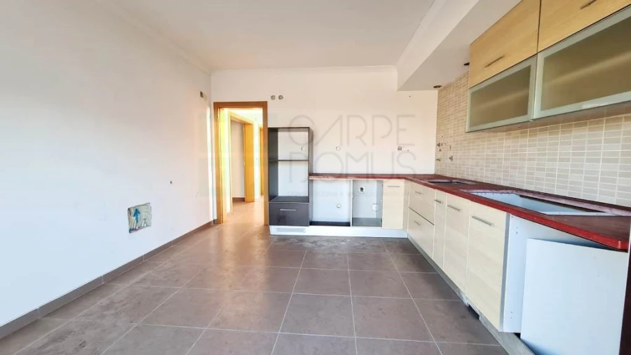 Moradia T4 para Venda em Valado dos Frades Foto 15