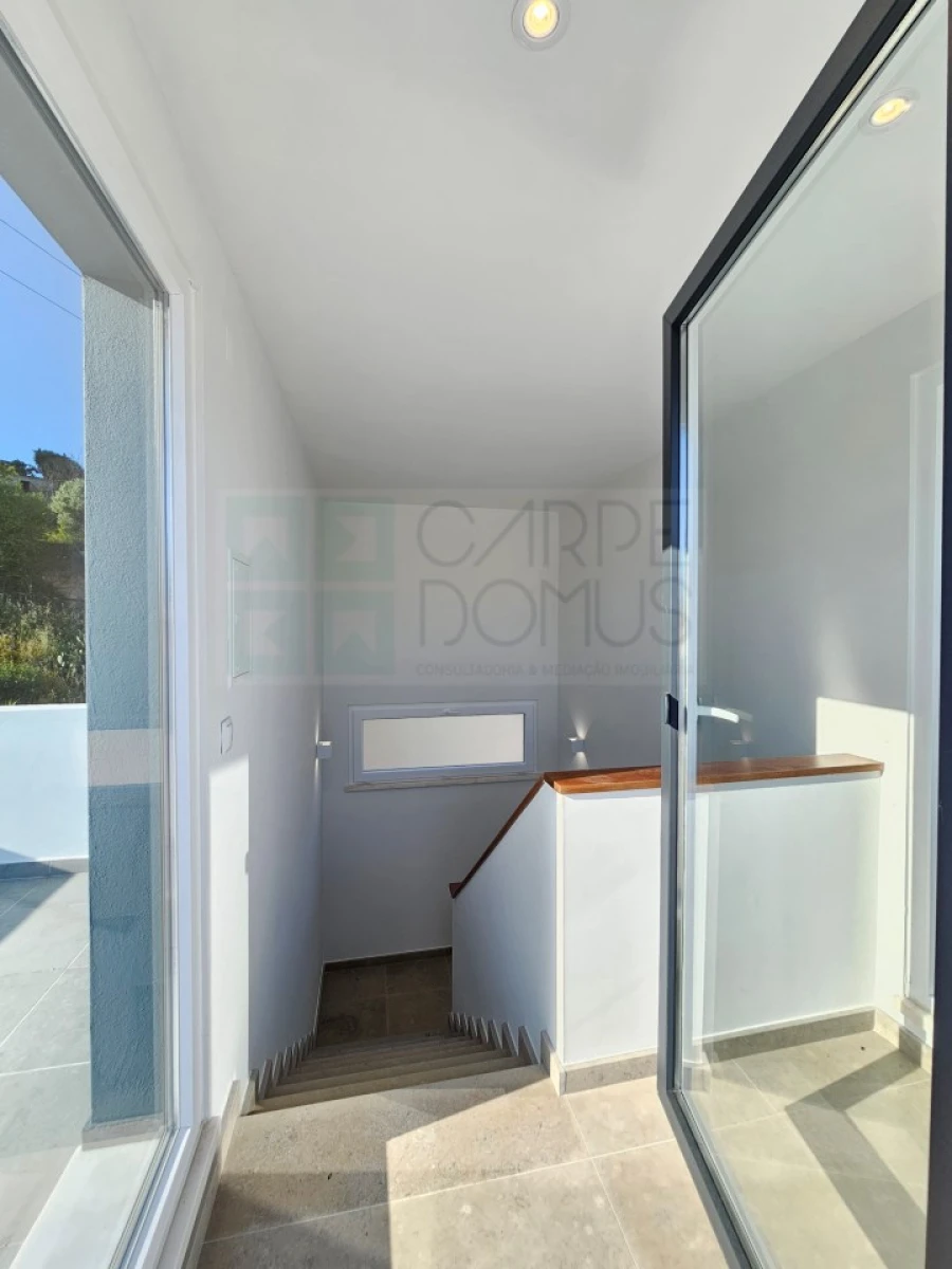 Moradia T4 para Venda em Alverca do Ribatejo e Sobralinho Foto 42