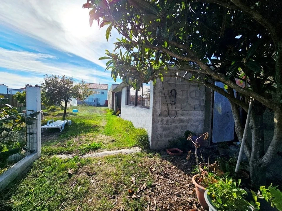 Moradia T4 para Venda em Lavos Foto 40