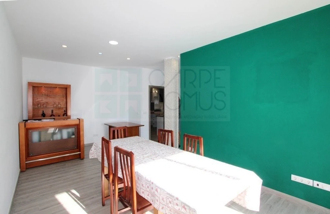 Moradia T4 para Venda em Lavos Foto 12