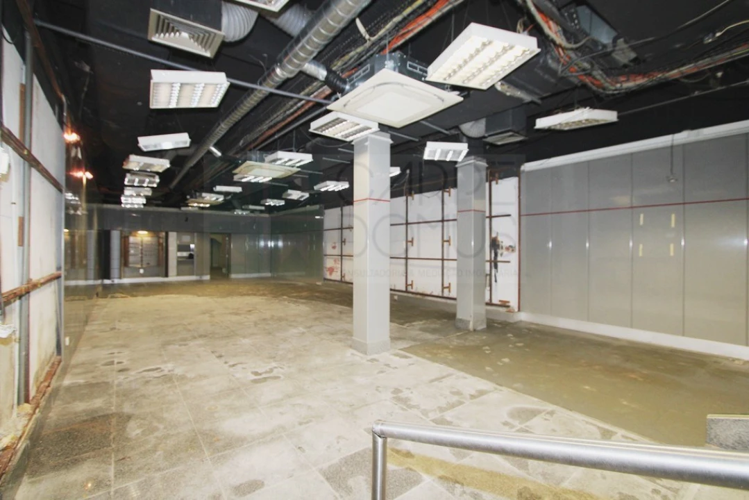 Loja para Venda em Malveira e São Miguel de Alcainça Foto 8