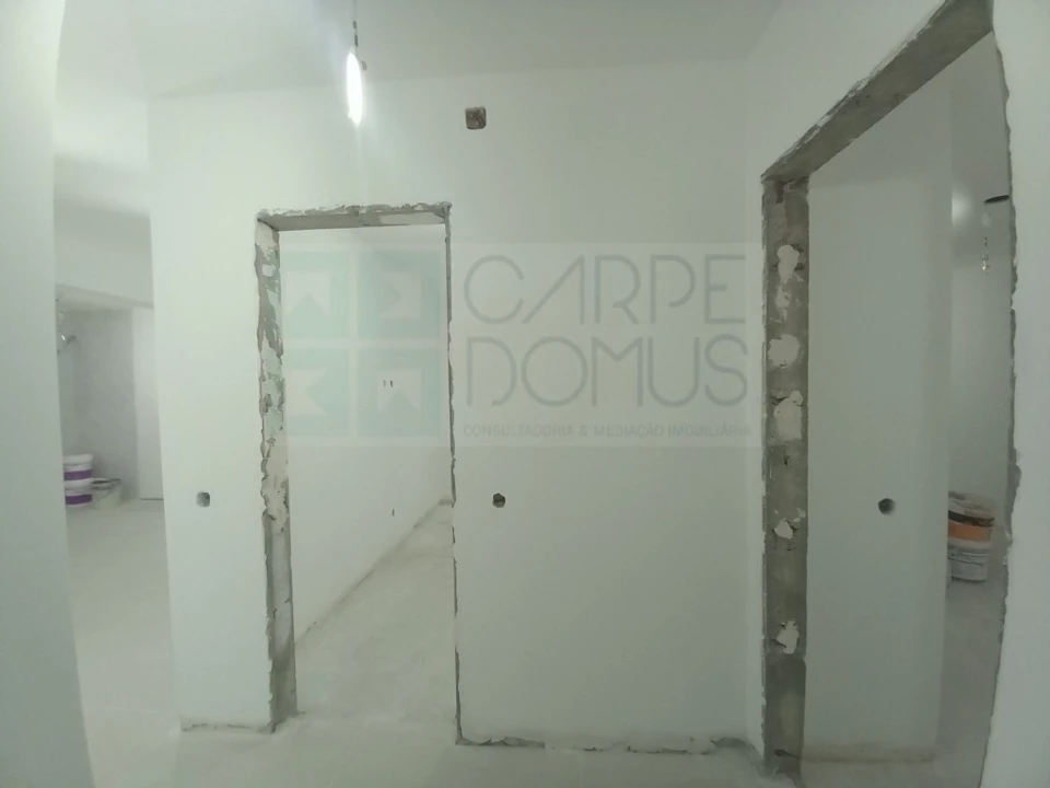 Apartamento T2 para Venda em Laranjeiro e Feijó Foto 7