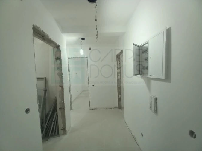 Apartamento T2 para Venda em Laranjeiro e Feijó Foto 6