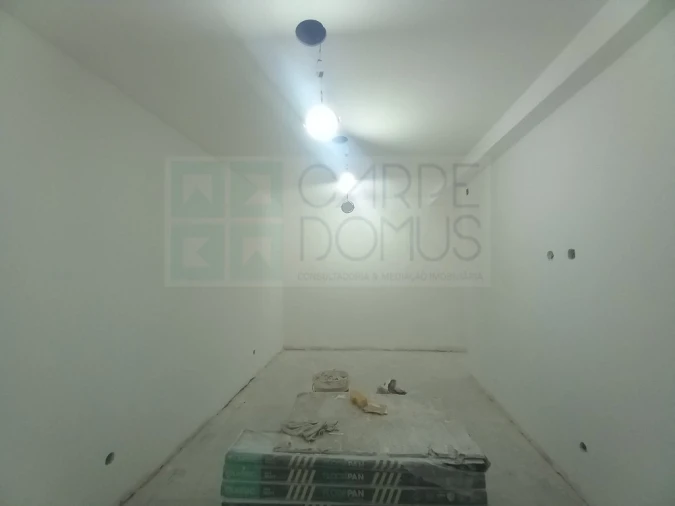 Apartamento T2 para Venda em Laranjeiro e Feijó Foto 9