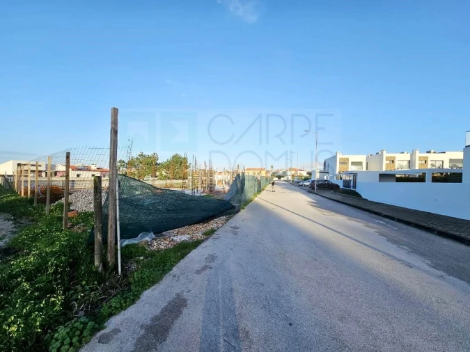 Moradia T3 para Venda em A dos Cunhados e Maceira Foto 48