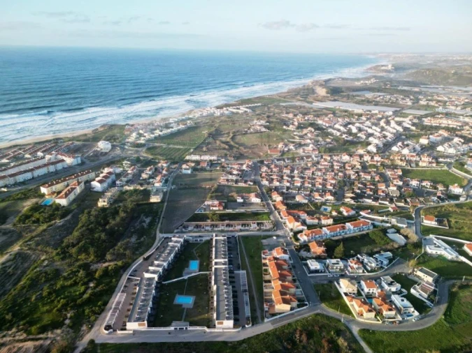 Moradia T3 para Venda em A dos Cunhados e Maceira Foto 2