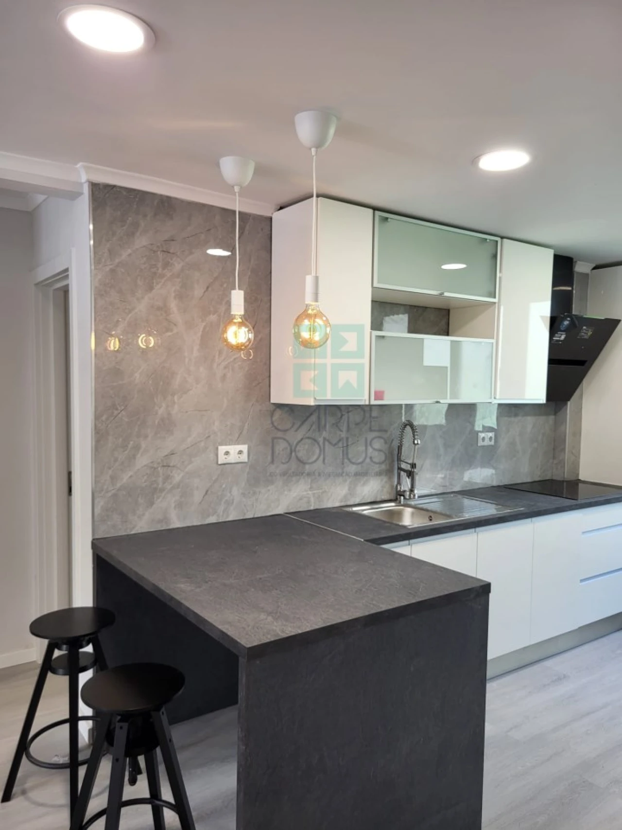 Apartamento T2 para Venda em Benfica Foto 22