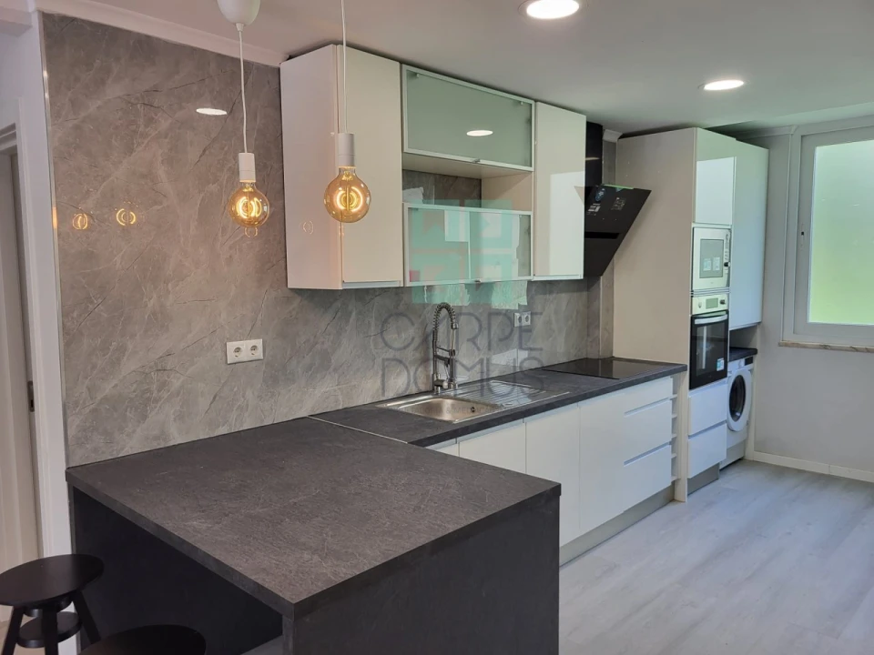 Apartamento T2 para Venda em Benfica Foto 26