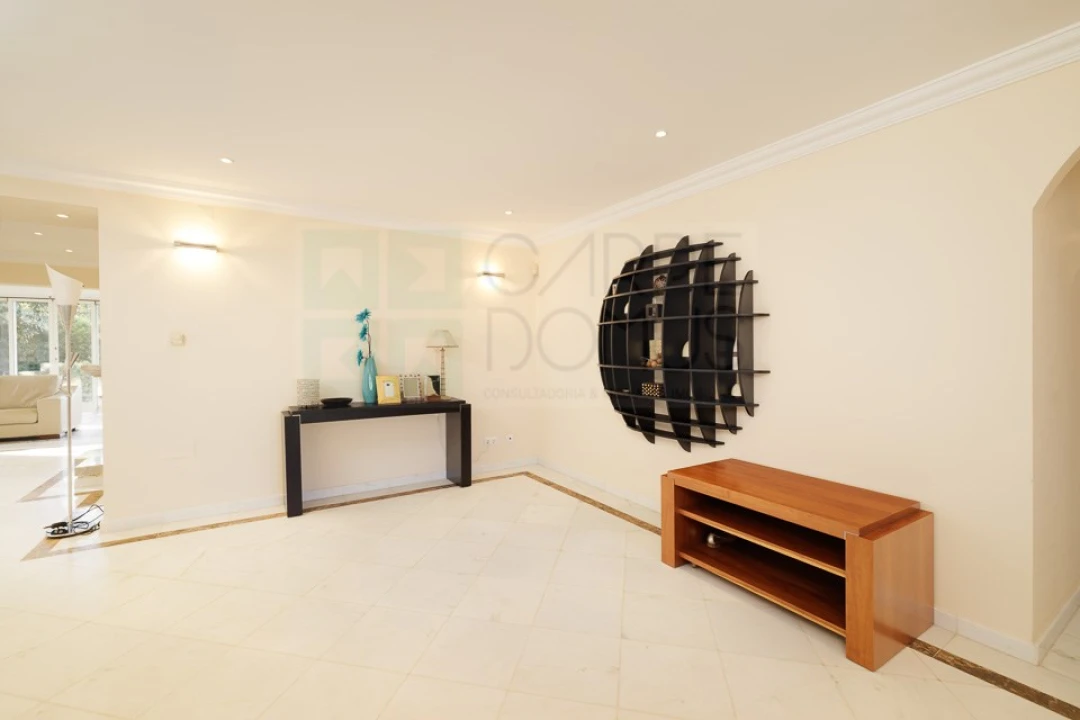 Moradia T4 para Venda em Almancil Foto 40