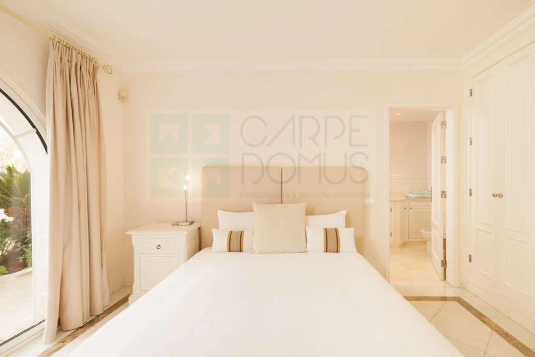 Moradia T4 para Venda em Almancil Foto 42