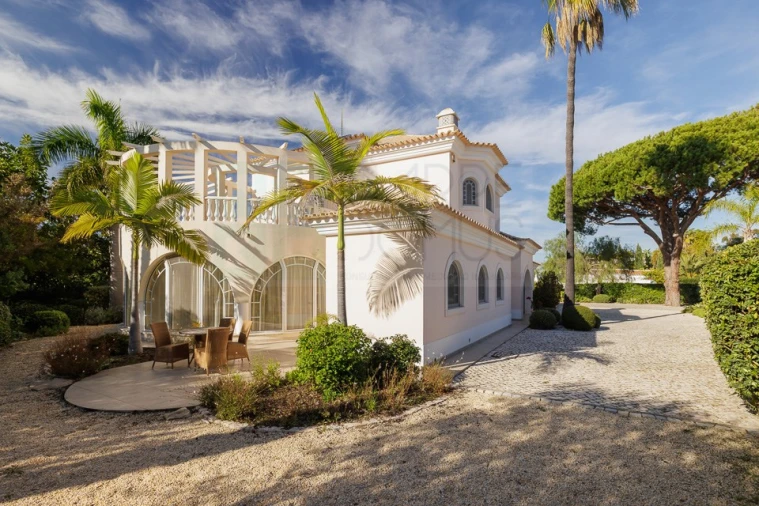 Moradia T4 para Venda em Almancil Foto 59