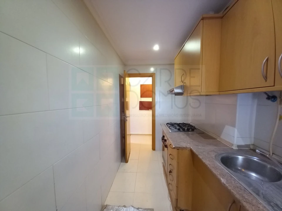 Apartamento T2 para Venda em Cascais e Estoril Foto 1
