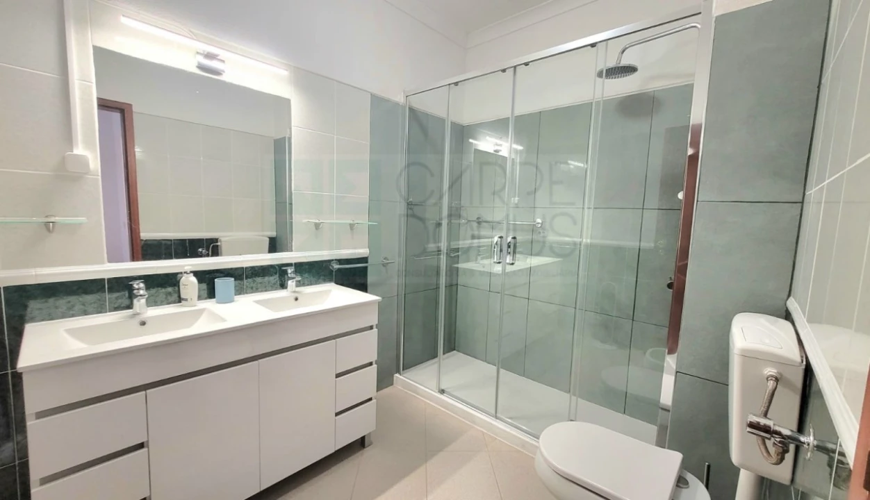 Apartamento T2 para Venda em Tavira (Santa Maria e Santiago) Foto 12