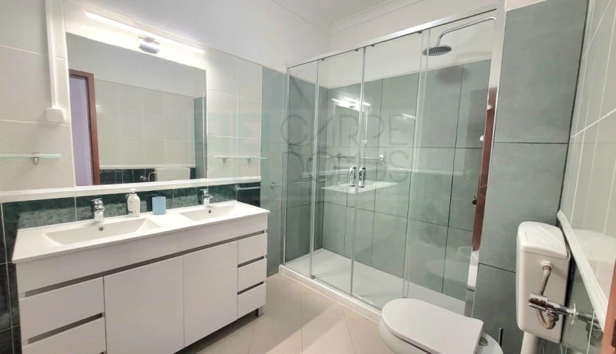 Apartamento T2 para Venda em Tavira (Santa Maria e Santiago) Foto 12