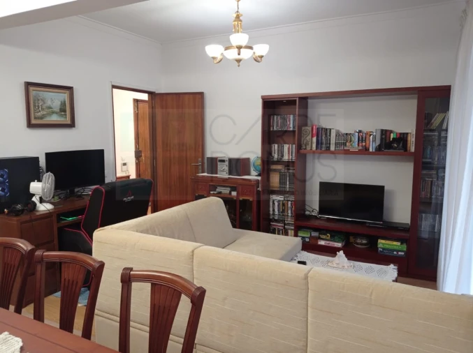 Apartamento T4 para Venda em Alvalade Foto 23