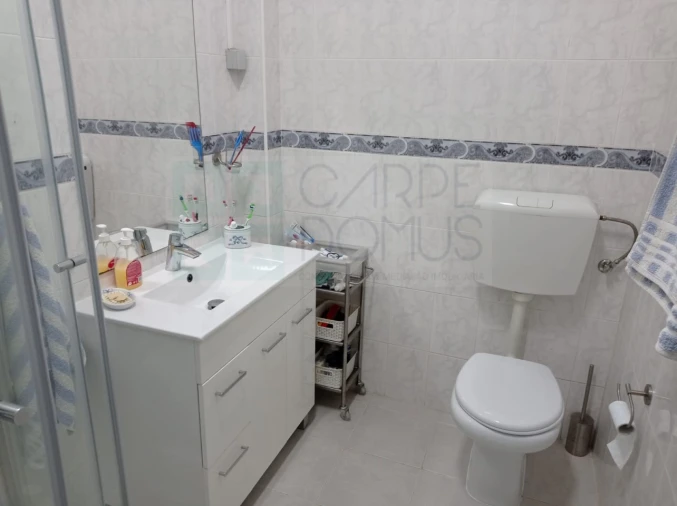 Apartamento T4 para Venda em Alvalade Foto 29