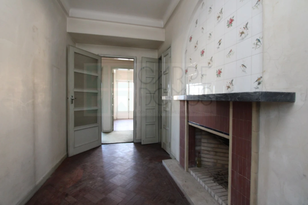 Apartamento T7 para Venda em Arroios Foto 16